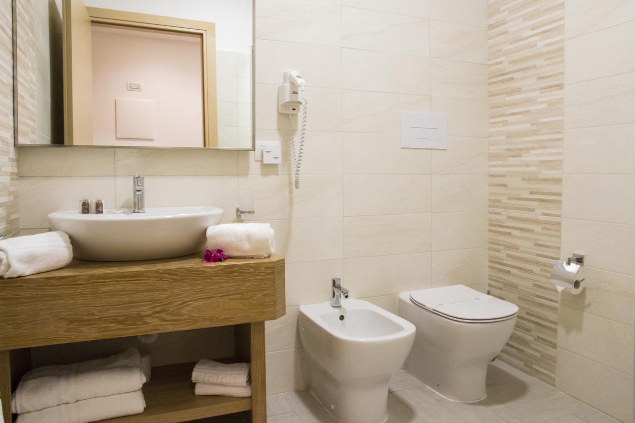 Hotel Maria Golfo Aranci Extérieur photo