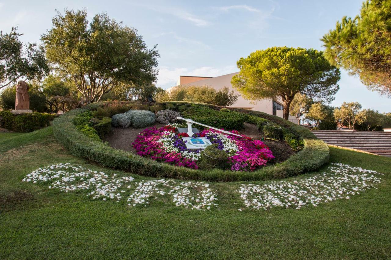 Hotel Maria Golfo Aranci Extérieur photo